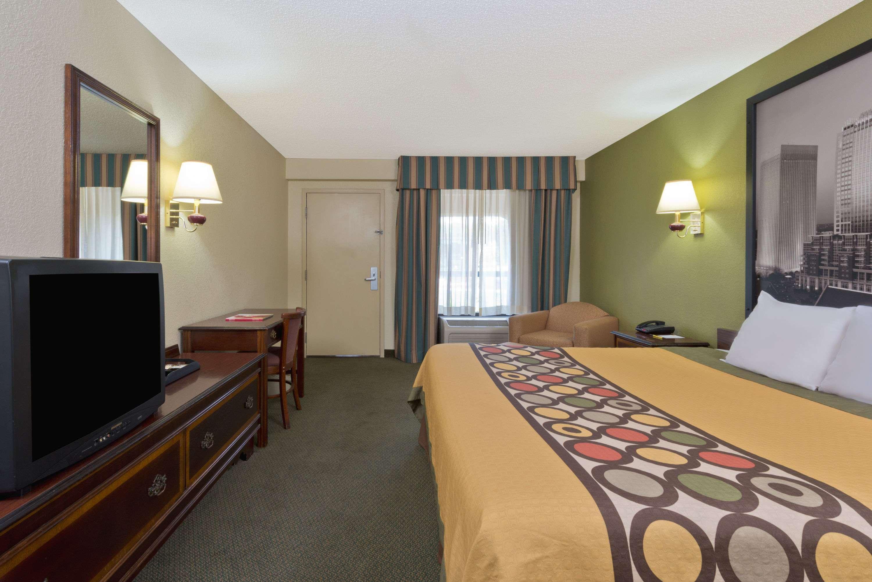 Super 8 by Wyndham Huntersville/Charlotte Area Eksteriør bilde
